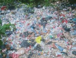 Tumpukan Sampah di Pelabuhan Ferry Sayoang Siapa yang Salahkan